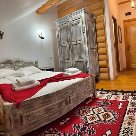 Domeniul Haiducilor Bucovina Suceava Eksteriør billede