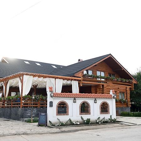 Domeniul Haiducilor Bucovina Suceava Eksteriør billede